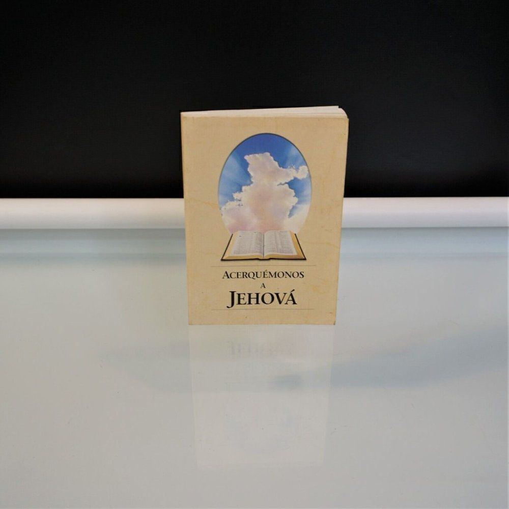 Acerquémonos a Jehová By Milton G. Henschel Spanish Language 2002 Paperback